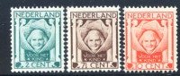 Afbeelding bij Nederland NVPH 141-43 postfris (scan C)